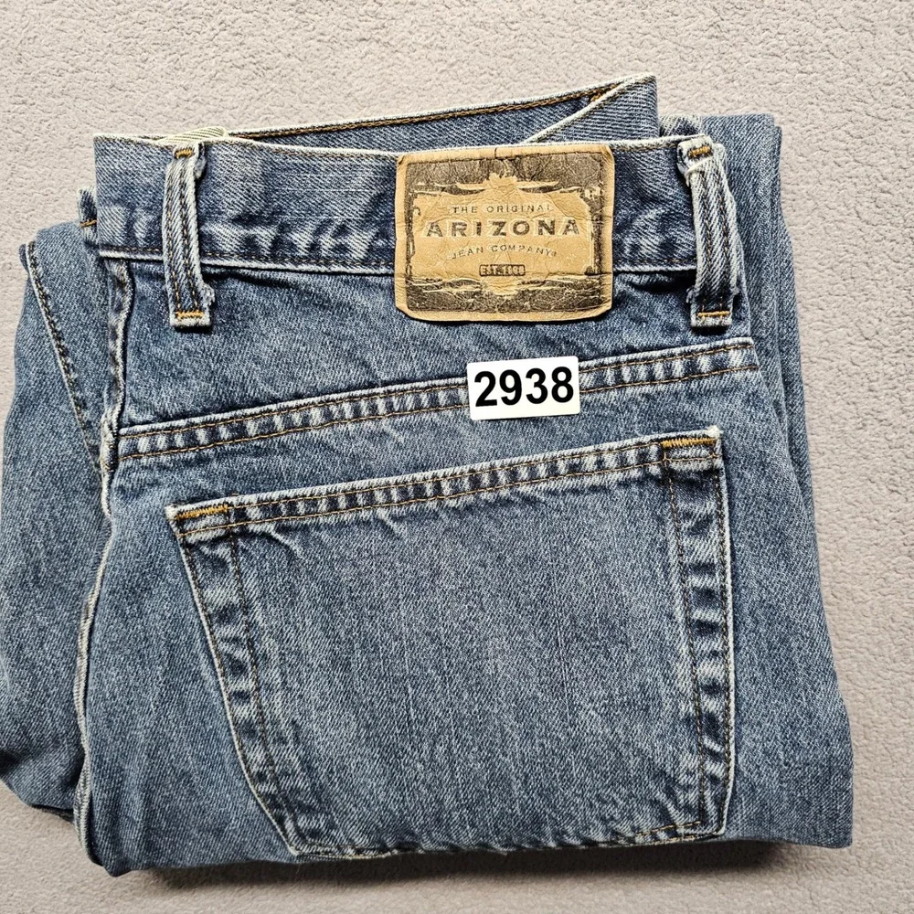 Arizona Jeans Mens 32x29 Blue Denim Medium Wash Loose Fit Grunge Straight Leg